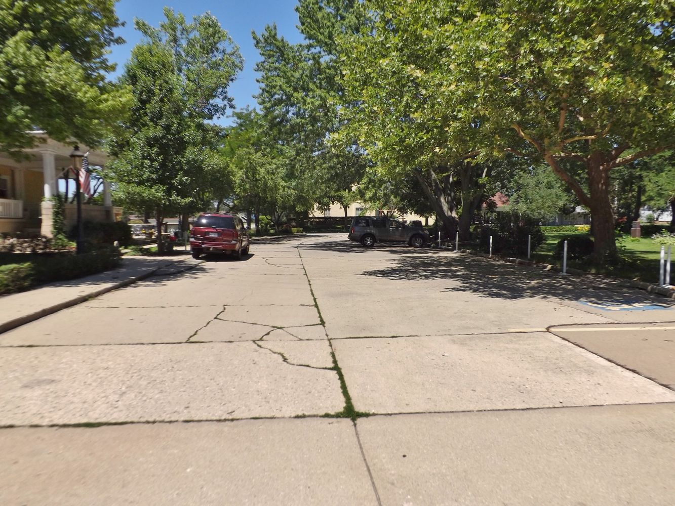 101 W South St, Dwight, IL 60420